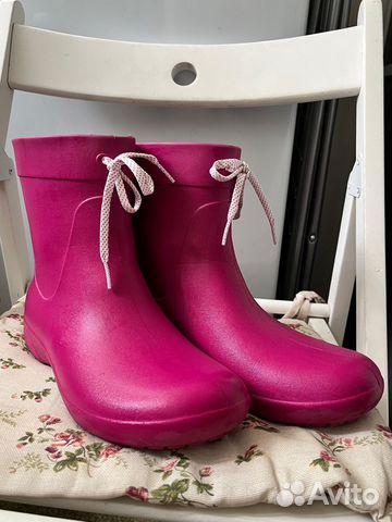 Резиновые сапоги crocs женские 39 купить в Челябинске | Личные вещи | Авито