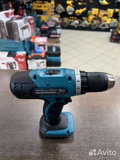 Аккумуляторная дрель-шуруповерт Makita DDF453Z