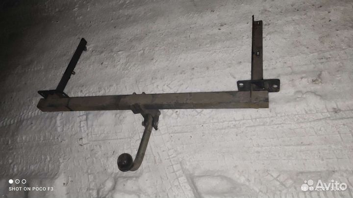 Фаркоп лада Веста