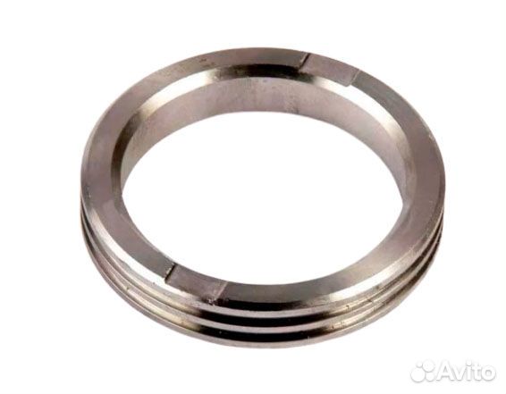 Втулка 744Р-17.01.513