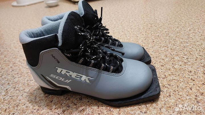 Лыжные ботинки 32 размер