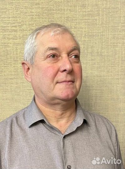 Преподаватель математики и физики