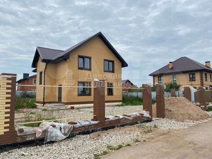 Коттедж 170 м² на участке 7 сот.