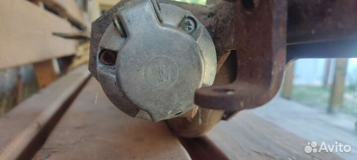 Фаркоп на ваз 2106