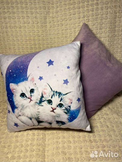 Подушка с котиками