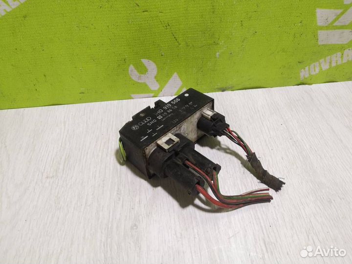 Блок управления вентилятором Фольксваген Гольф 3