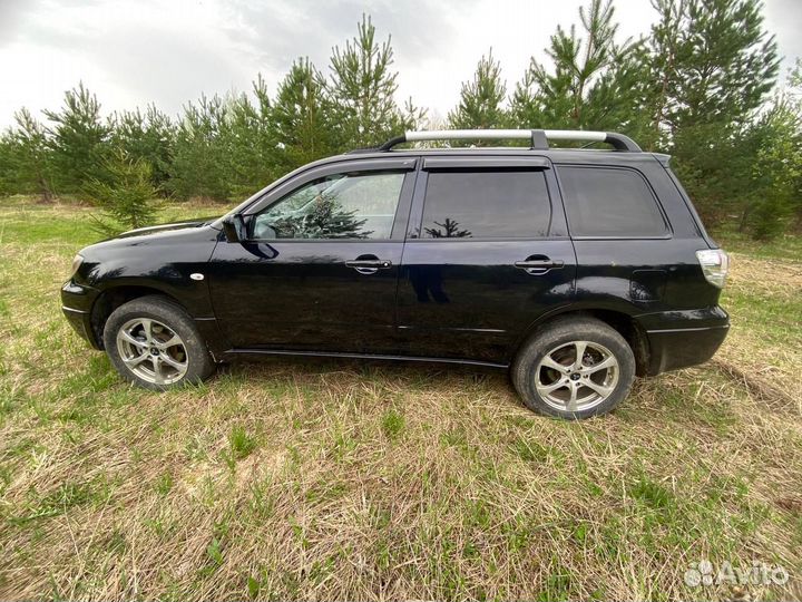 Mitsubishi Outlander 2.0 МТ, 2003, 151 500 км