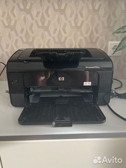 Принтер HP LaserJetP1102w