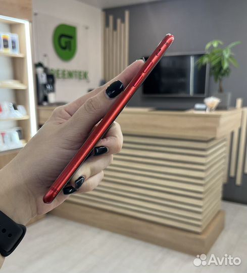 iPhone 8 Plus, 128 ГБ