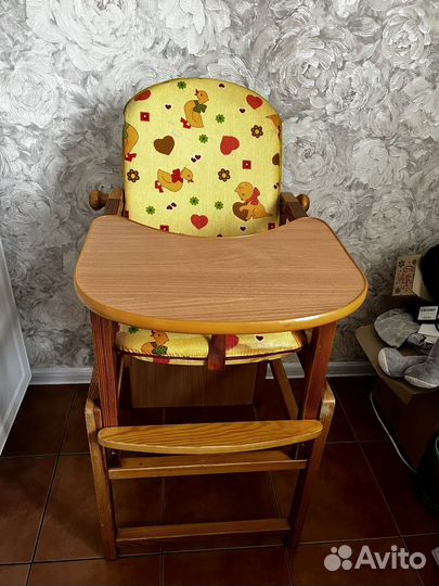 Стульчик для кормления