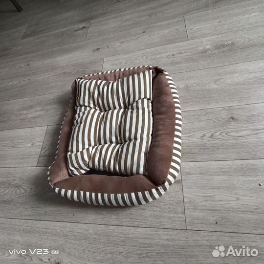 Лежанка для кошек