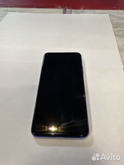 Телефон honor 20