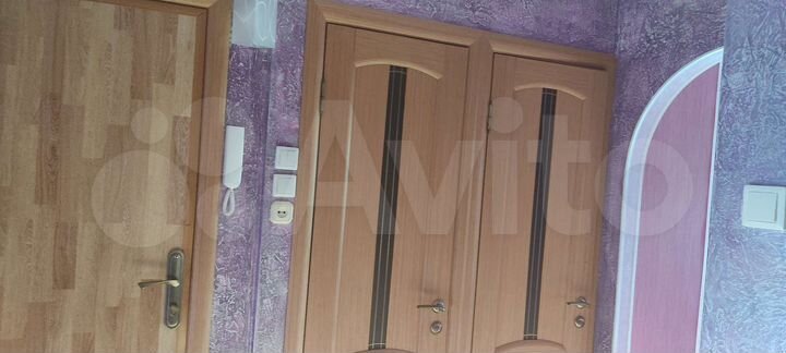 2-к. квартира, 49 м², 1/9 эт.