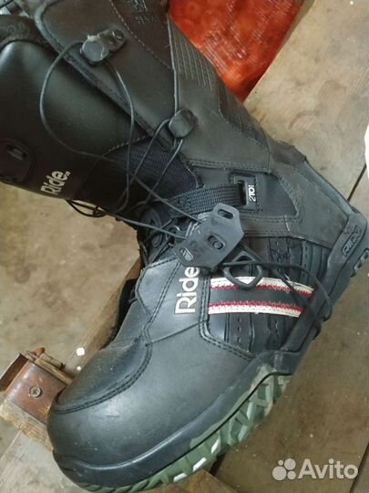 Сноуборд с креплениями