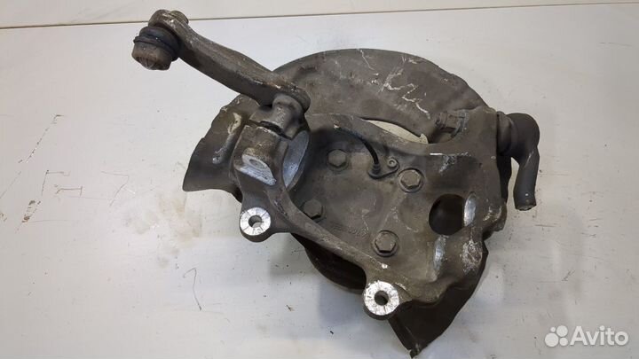 Ступица (кулак, цапфа) левая передняя BMW 5 E60