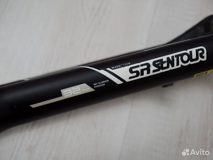 Вилка SR Suntour Raidon 27.5 120мм