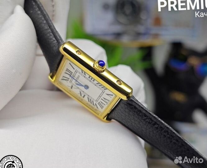 Часы Cartier Tank