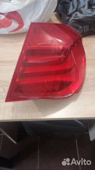 Задний правый фонарь BMW 7 F01