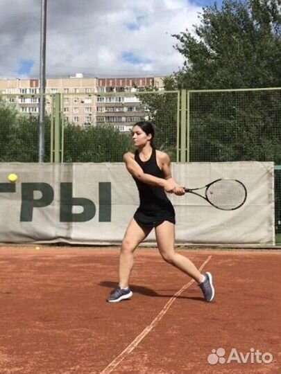 Тренер по большому теннису