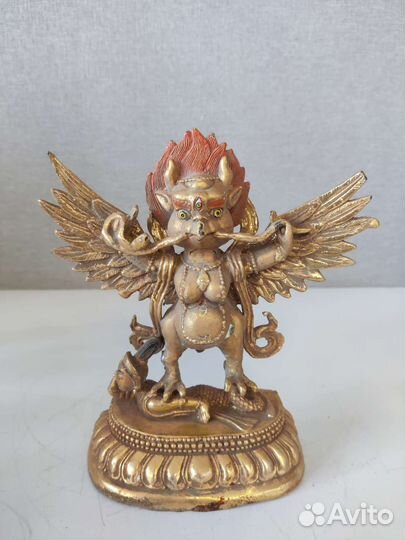 Бронзовая буддисткая статуэтка Гаруды