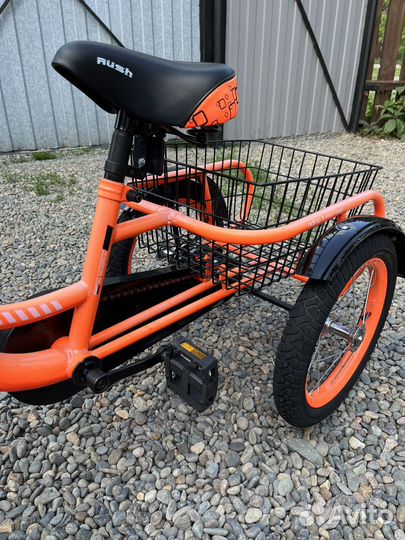 Велосипед трехколесный детский 16 rush hour energy