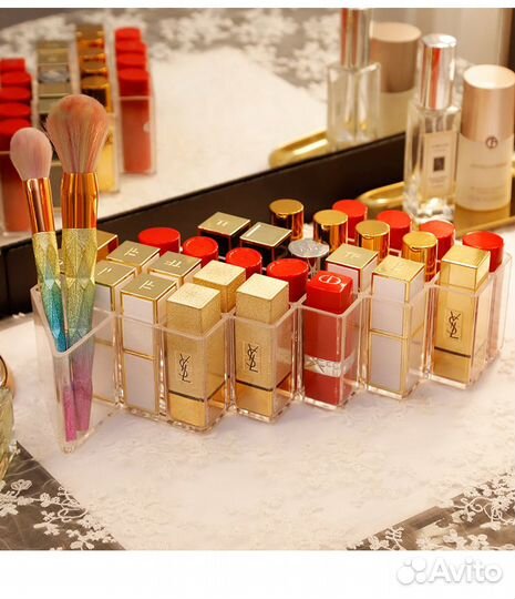 Органайзер для помады 28 штук