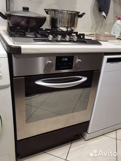 Духовка электрическая встраиваемая, духовой шкаф