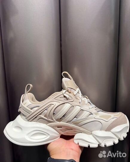 Кроссовки Adidas Vento XLG Deluxe Beige