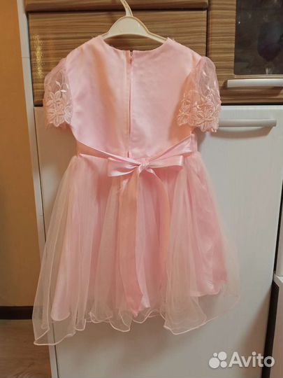 Нарядное платье