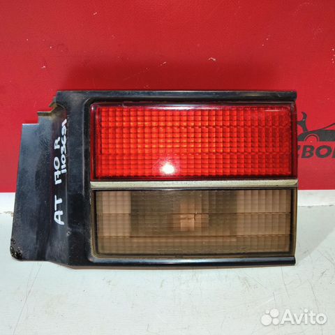 Фонарь правый внутренний Toyota Corona 170