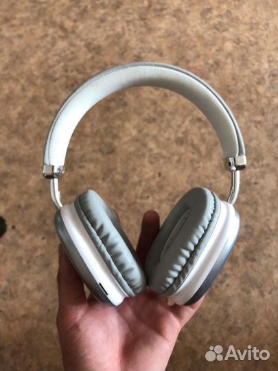 Беспроводные наушники hoco w35