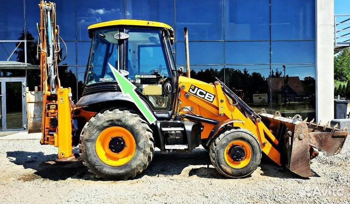 Стекло кузовное заднее правое на JCB 3CX/ 4CX/ 5CX