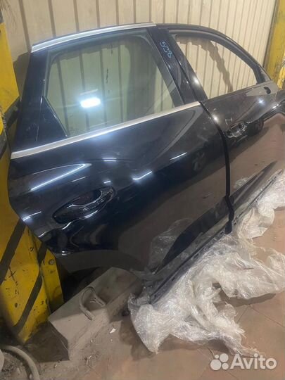 Дверь передняя задняя правая Audi Q3 F3 Sportback