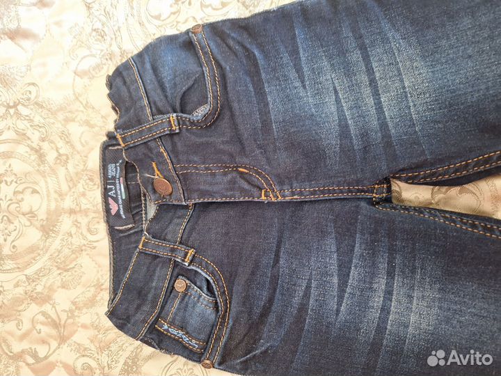 Джинсы armani