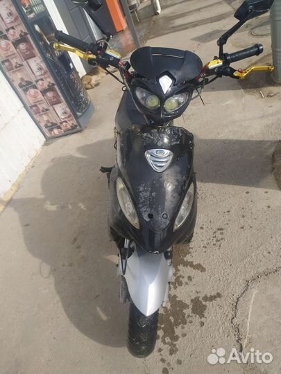 Продам скутер Honda