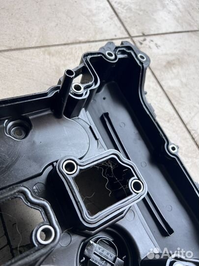 Клапанная крышка Mercedes Clc W203 M271