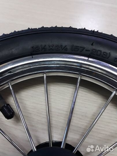 Колесо для коляски 12 дюймов (спицы, металл)