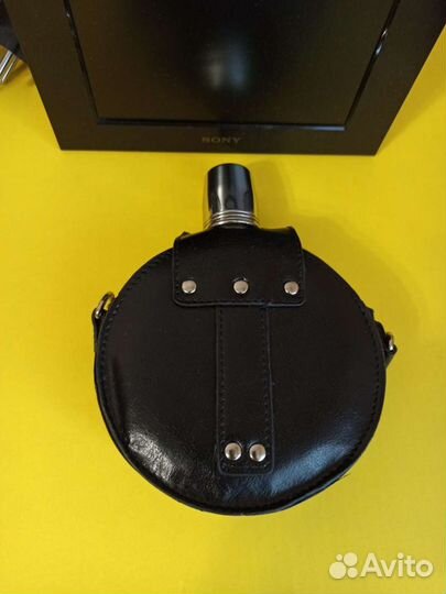 Фляжка с нержавейки чехол кожа и пробка стопочка