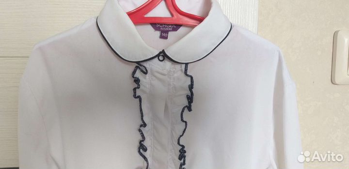 Блузки школьные р. 134,140