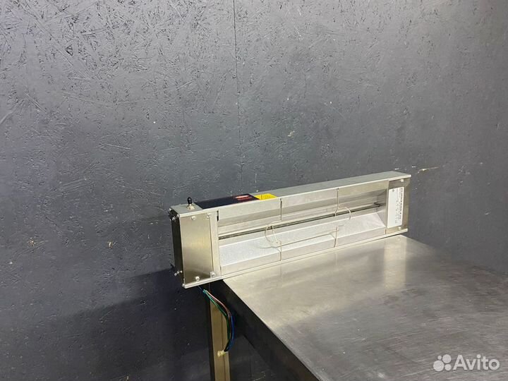 Тепловая лампа Hatco 76х15 новая