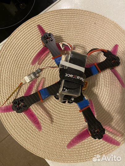 Квадрокоптер с камерой