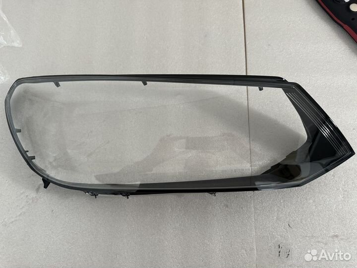 Стекла фар Volkswagen Touareg NF