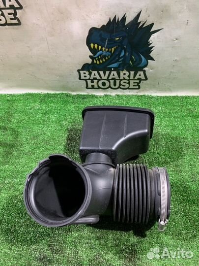 Патрубок воздушного фильтра Bmw 5 E60 N52B30AF