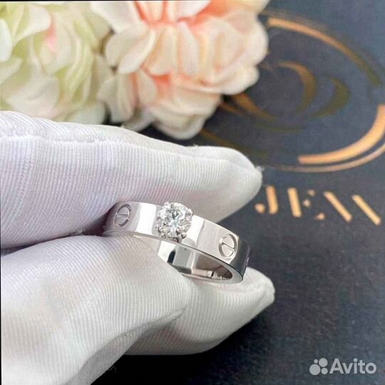 Cartier Love Solitaire кольцо, белое золото