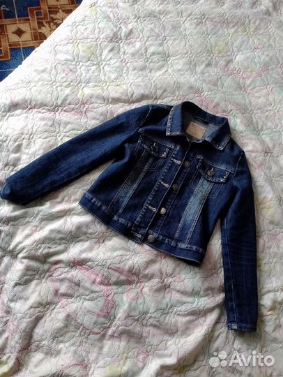 Джинсовая куртка