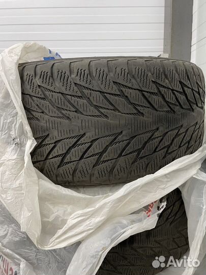 Nokian Tyres Hakkapeliitta R2 255/45 R18