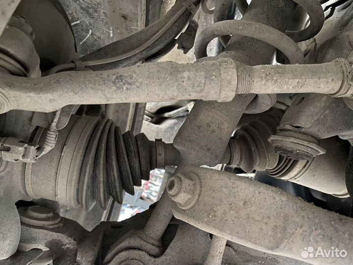 Передний правый привод Land Cruiser 200 2015+