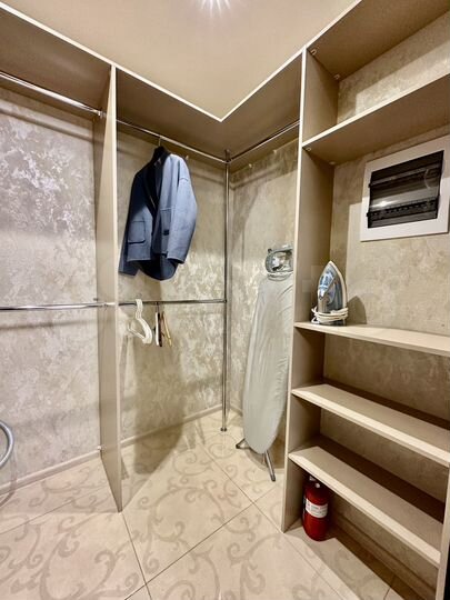 1-к. квартира, 52 м², 2/8 эт.