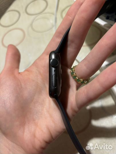 Часы Apple Watch series 5 44 mm