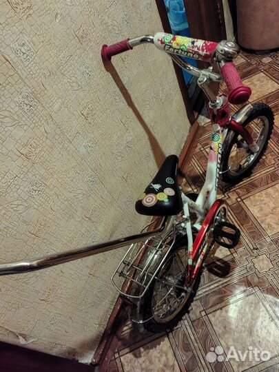 Детский велосипед с ручкой бу